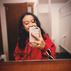 Meet your Posher, Kristina